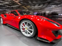 Ferrari -Red AP-Switzerland-Geneva-Auto-Show.webp