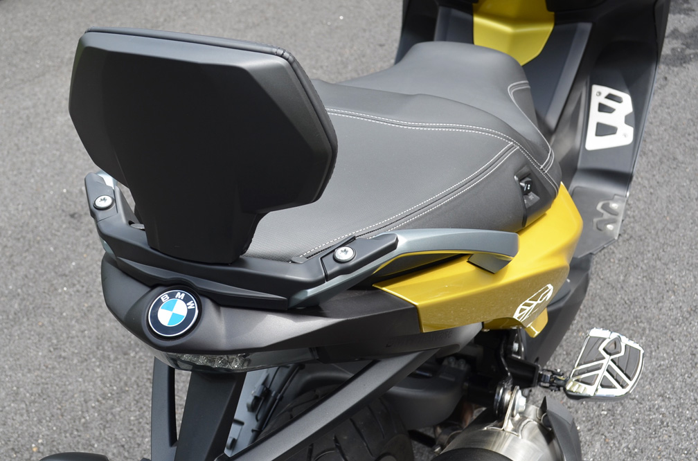 r6.jpg